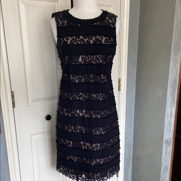 Talbots Dresses & Skirts - Talbots Chanel Inspired Size 2 Sleeveless Ponte Knit lace dress
